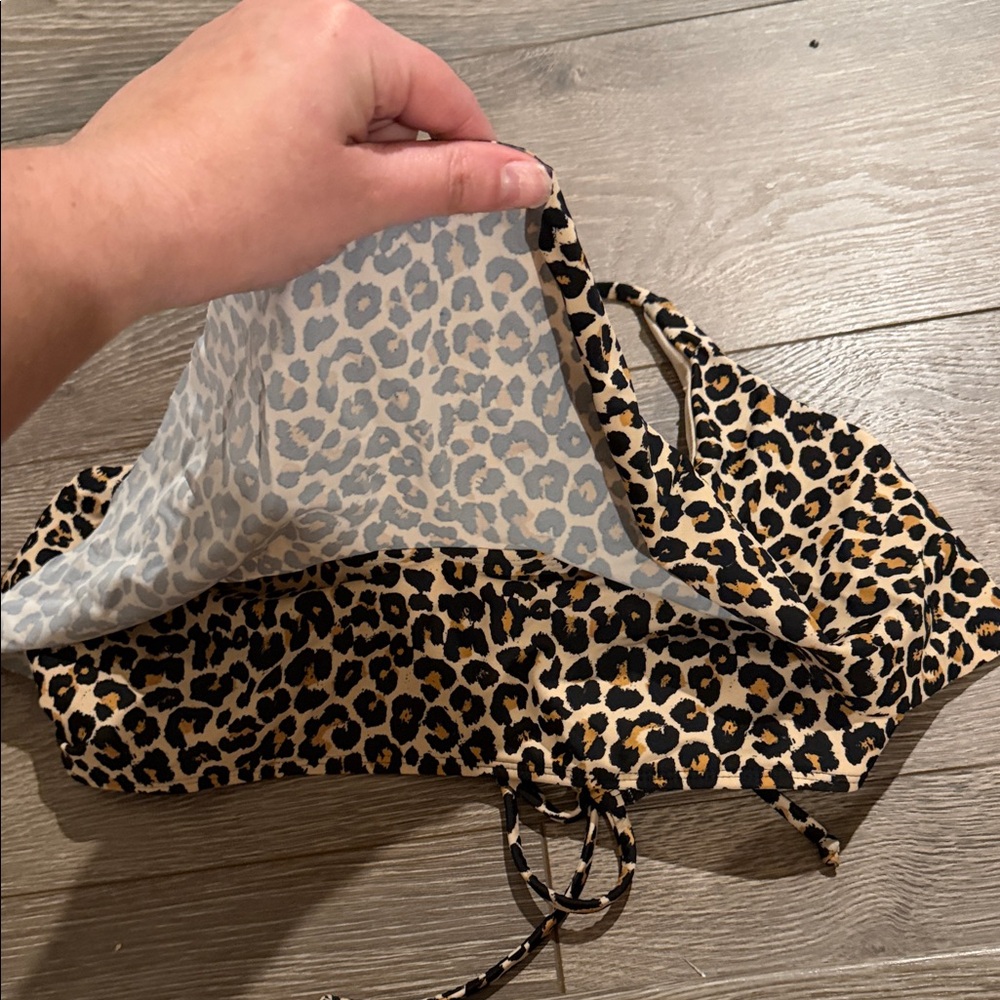 Leopard Print Ruffle Overlay Criss Cross back bikini bathing suit Top - Picture 3 of 6